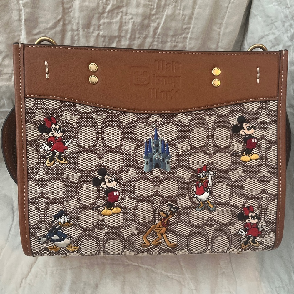 New with tags rogue 25 Disney 50th anniversary edition